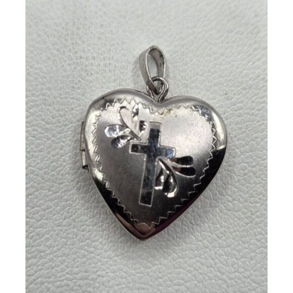 Sterling Silver Heart Cross Engraved Locket Pendant - Picture 2 of 5